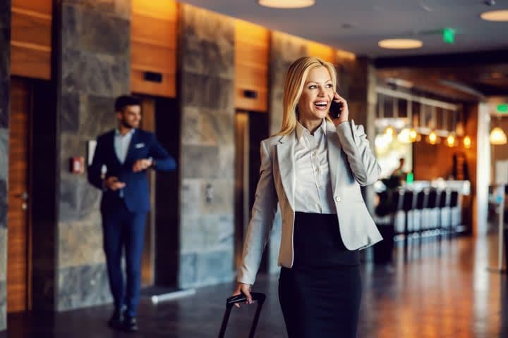 Person utilizing Emburse travel and expense management solutions on the go at their travel destination